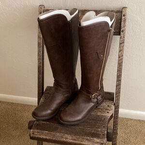 Elegant Brown Knee-High Boots